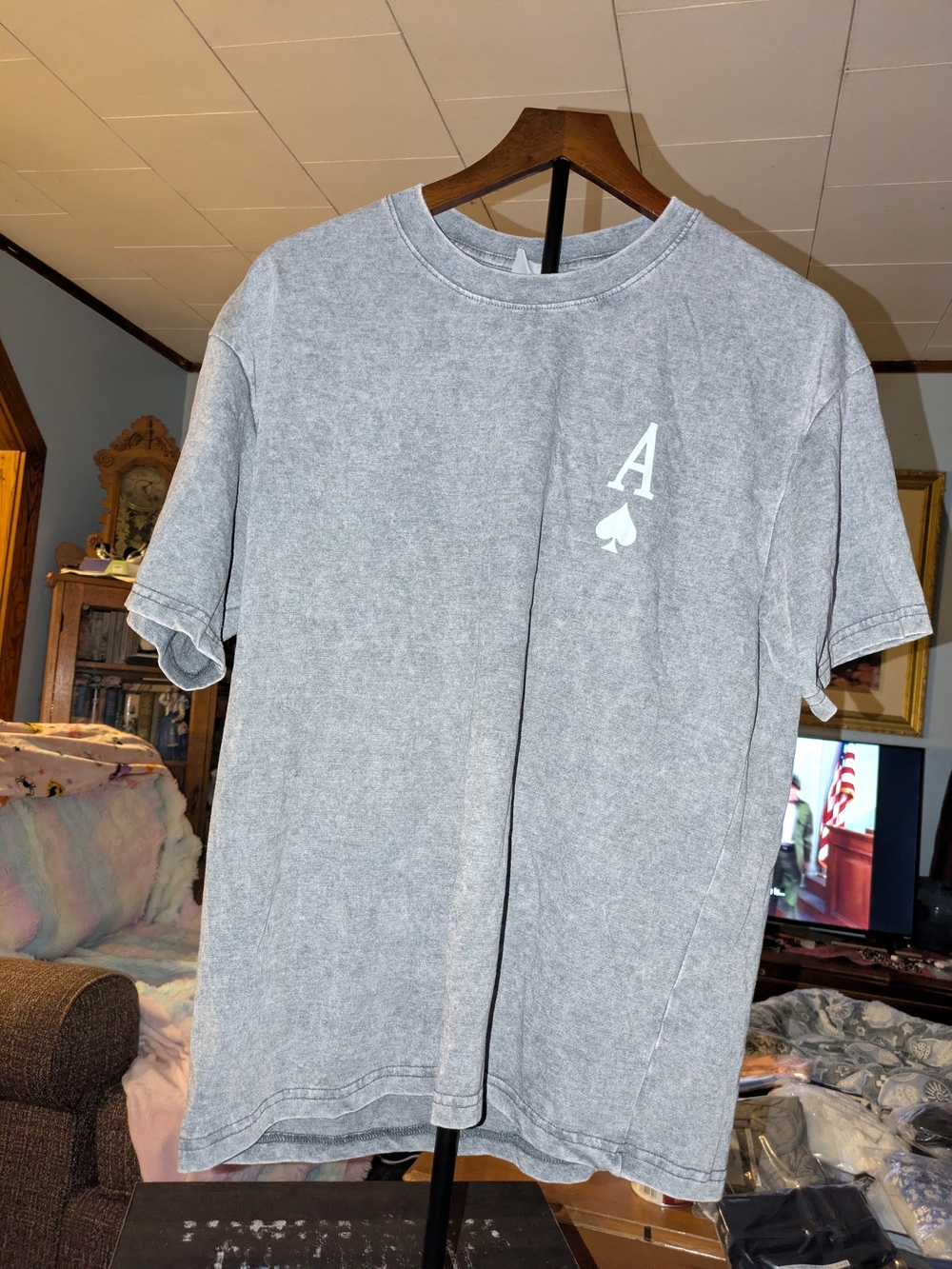 Ace Spade Grey Men's Crewneck T-Shirt Size Medium NWOT